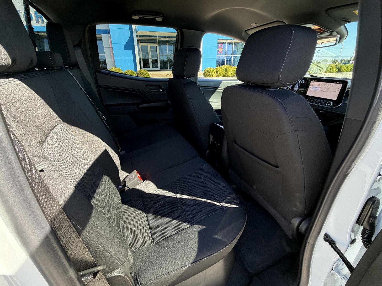 2026 Chevrolet Colorado LT - Photo 24