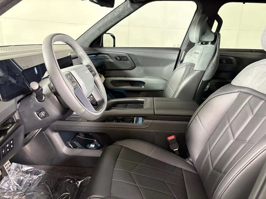 New 2027 Black Jade Green Kia X-Line SX Prestige image 21