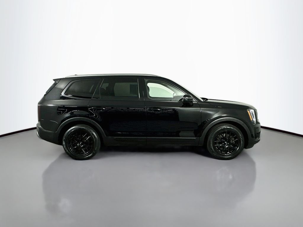 Used 2020 Ebony Black Kia EX image 9