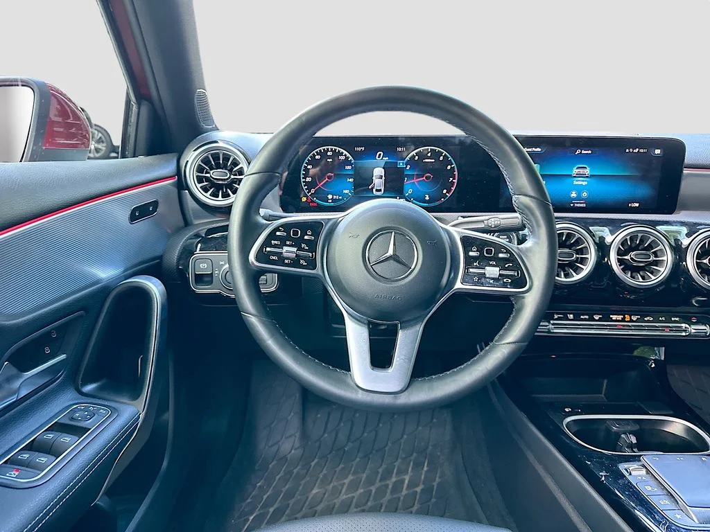 Used 2022 Red Mercedes-Benz A 220 image 22