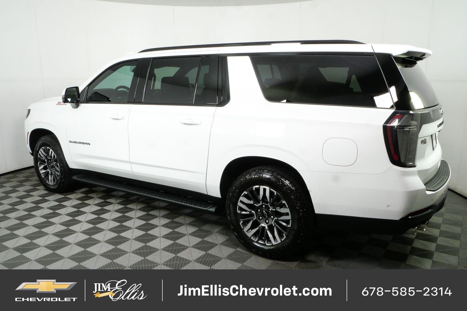 2026 Chevrolet Suburban Z71 - Photo 32