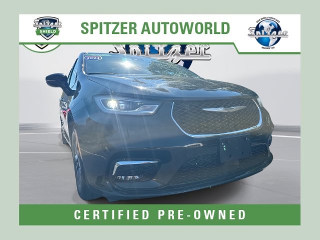 2024 Chrysler Pacifica PHEV