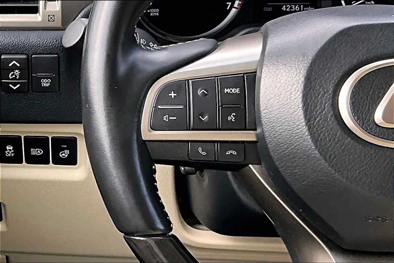 Used 2021 Black Onyx Lexus Premium image 24