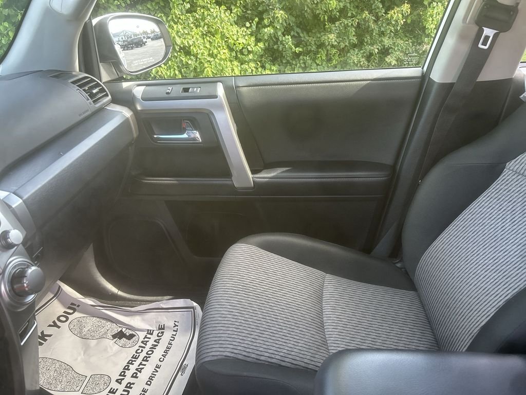 Used 2023 White Toyota SR5 image 10