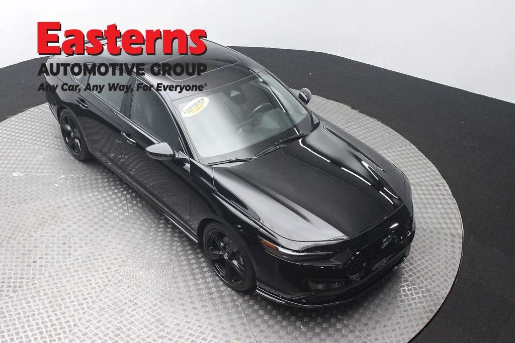 Used 2024 Black Honda Sport-L image 3