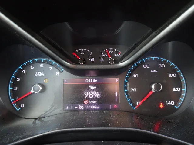Used 2022 Onyx Black GMC AT4 w/Leather image 12