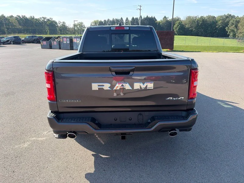 New 2026 Granite Crystal Metallic Clear-Coat Exterior Paint RAM Big Horn/Lone Star image 4