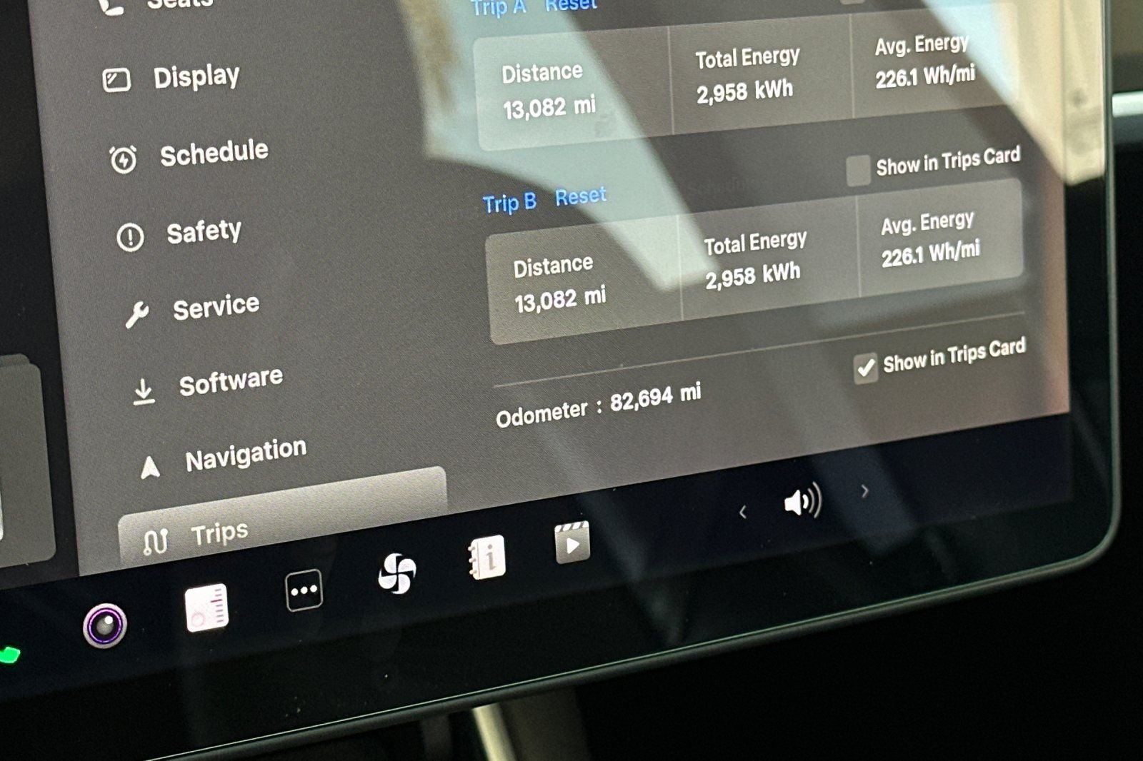 Used 2020 Red Multi-Coat Tesla Standard Range Plus image 25