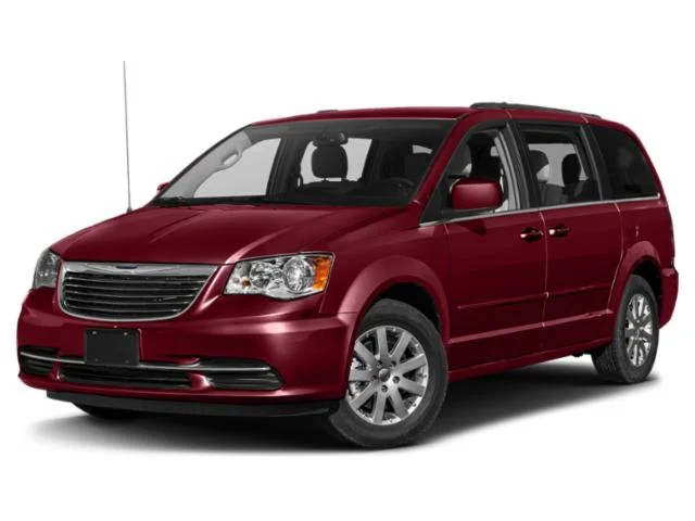 2015 Chrysler Town & Country Touring's photo