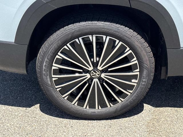 New 2026 Gray Volkswagen 1.5T SE image 30
