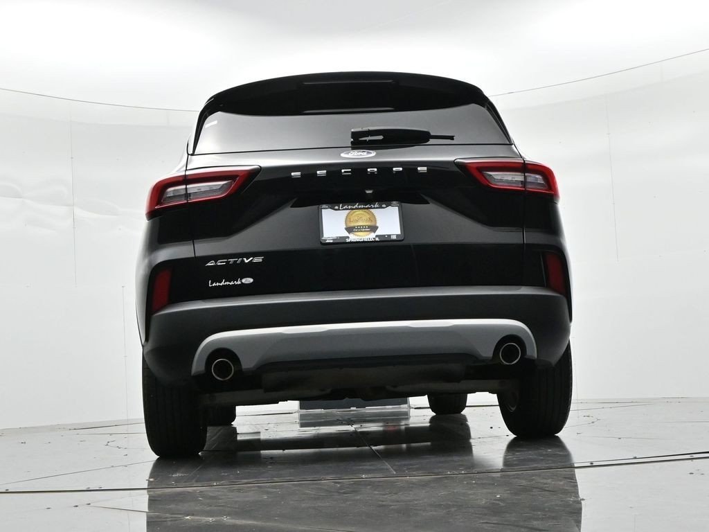 Used 2024 Black Metallic Ford Active FWD image 21