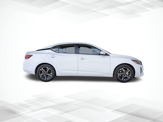 Used 2025 White Nissan SV image 3