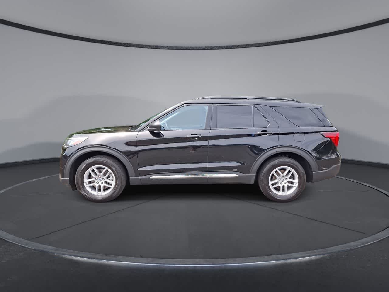 Ford Active de 2025, em Agate Black Metallic, usado – imagem 5