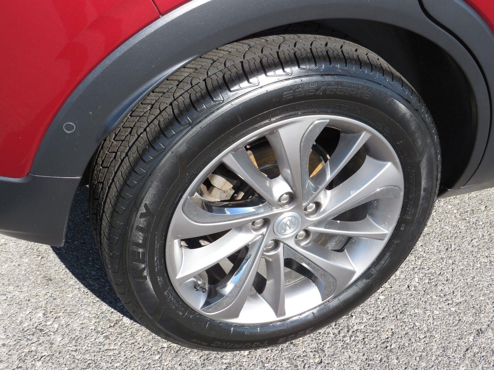 Used 2022 Cinnabar Metallic Buick Essence image 9