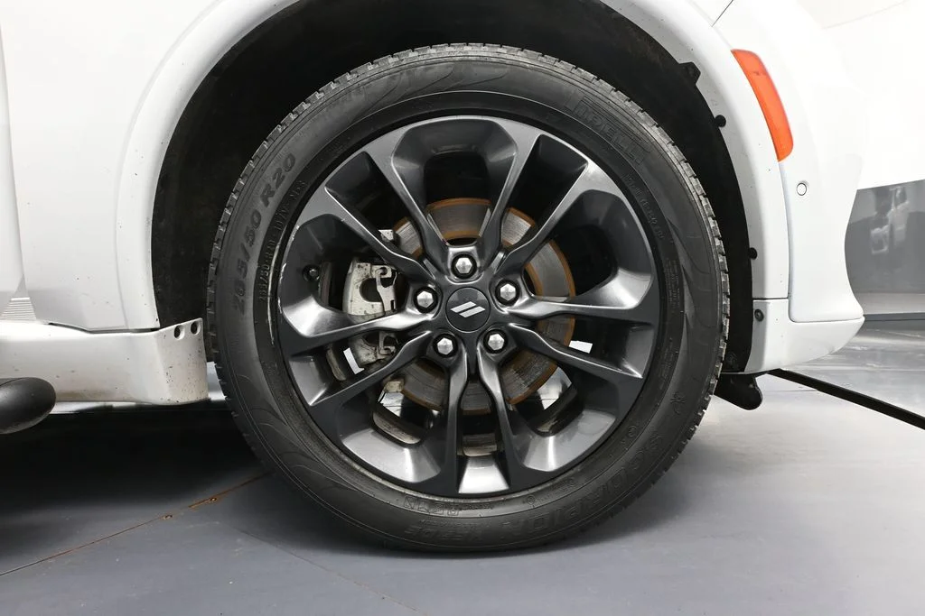Certified Used 2024 White/off-white Dodge R/T Premium image 18