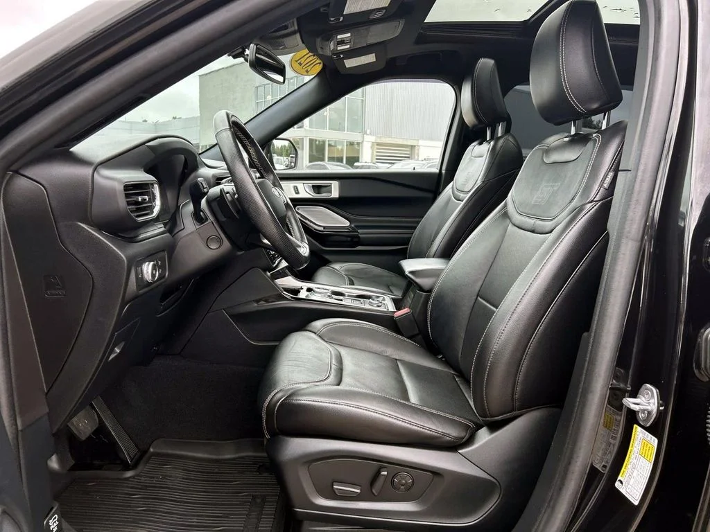 Used 2021 Black Ford ST image 16