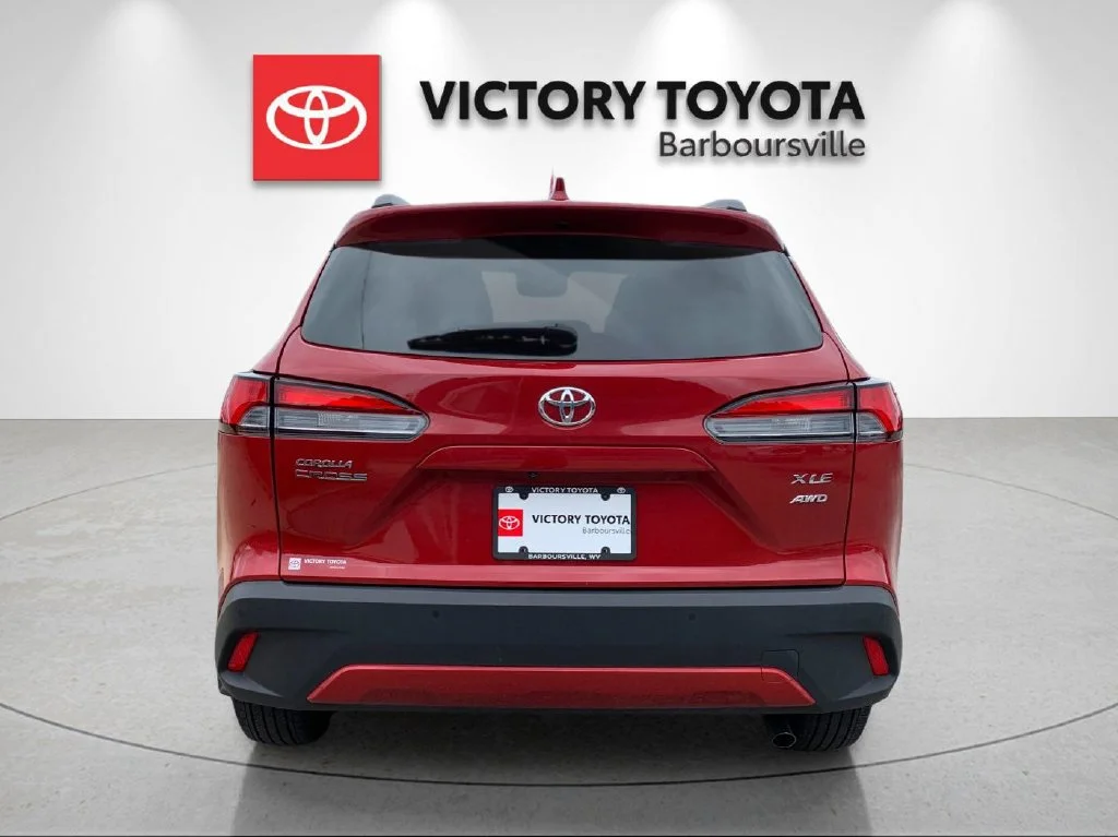 Used 2024 Red Toyota XLE image 4