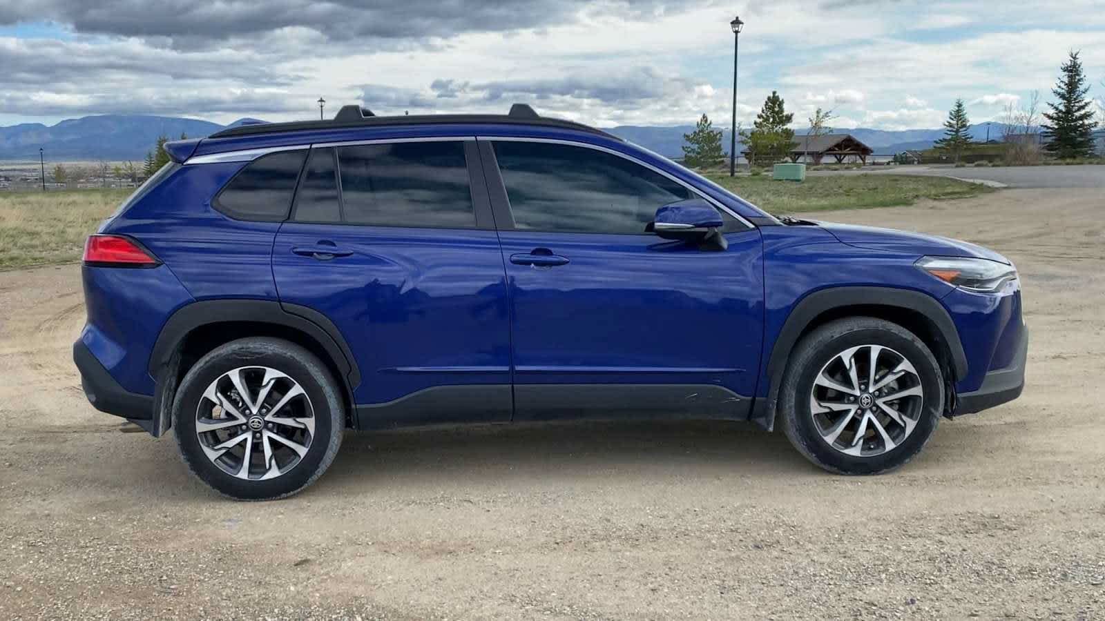 Used 2024 Blue Crush Metallic Toyota XLE image 17