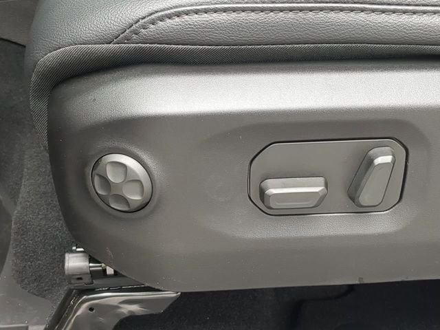 New 2026 Anvil Clear-Coat Exterior Paint Jeep Sahara image 21