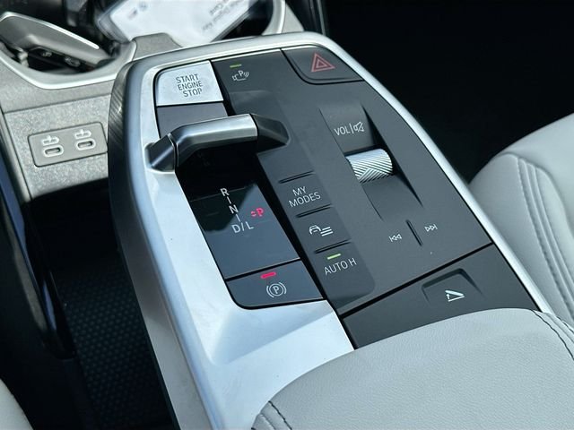 New 2026 Silver BMW xDrive28i image 12