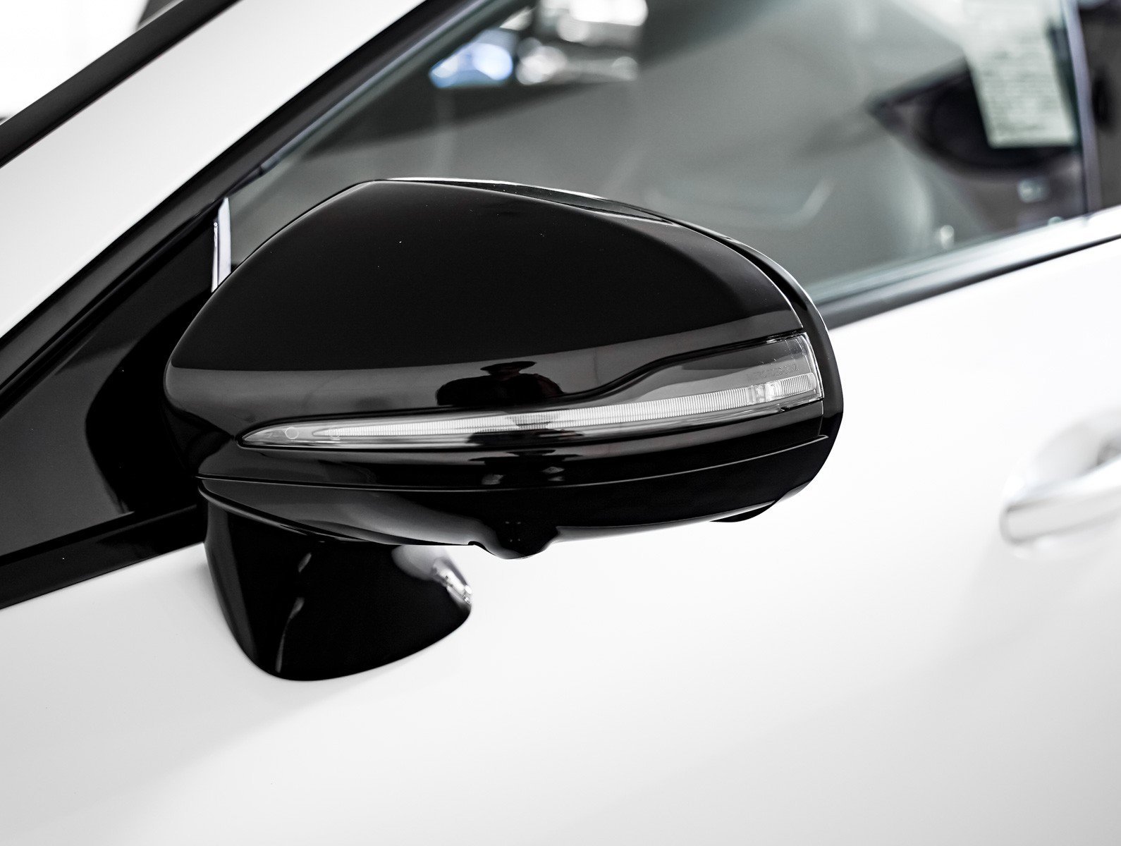 New 2026 MANUFAKTUR Moonlight White Metallic Mercedes-Benz AMG® GT 53 4-Door Coupe image 26