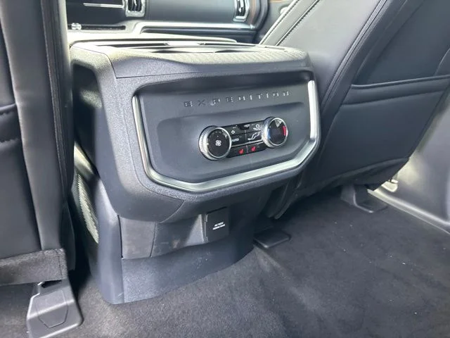 New 2026 Glacier Gray Metallic Tri-Coat Ford Tremor® image 34