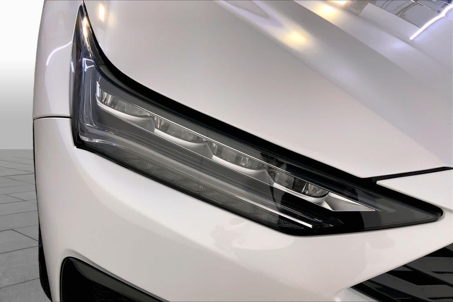 Certified Used 2026 Platinum White Pearl Acura With A-Spec Package image 27
