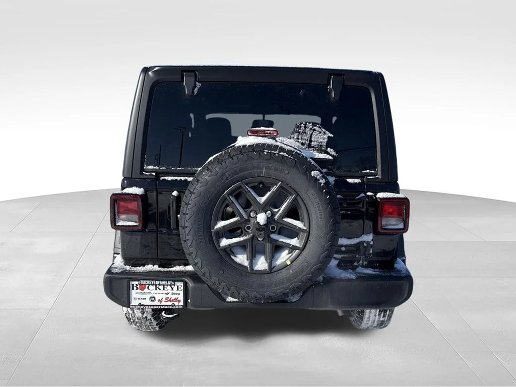 New 2026 Black Clear-Coat Exterior Paint Jeep Sport image 4