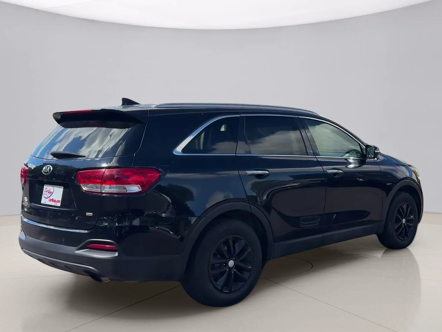 Used 2017 Black Kia LX image 5