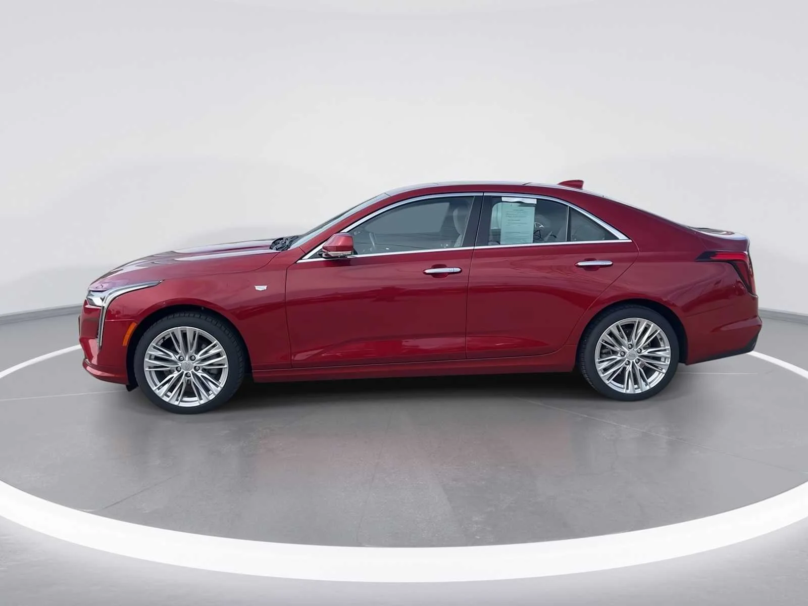 Used 2020 RED OBSESSION TINTCOAT Cadillac Premium Luxury image 5