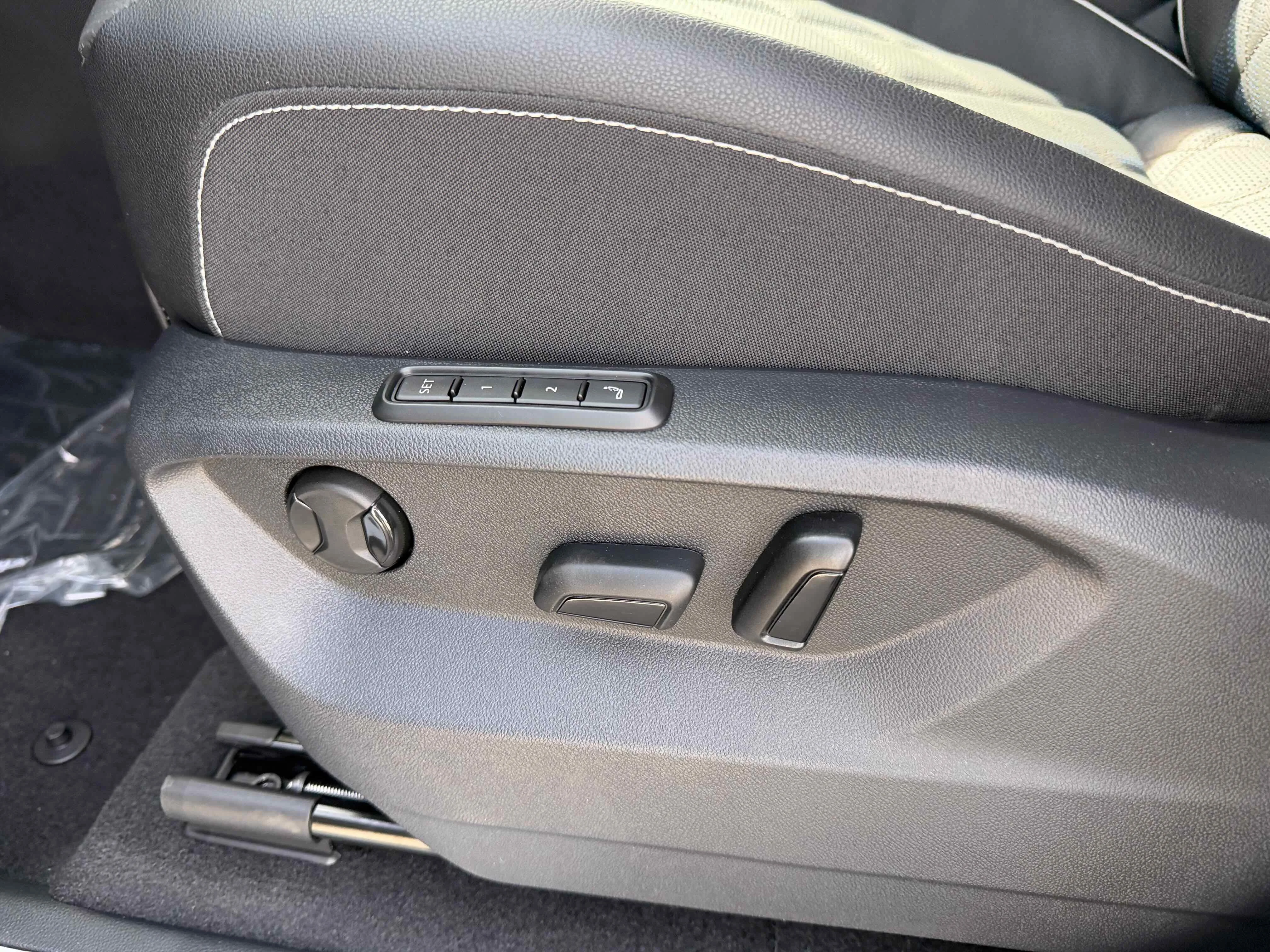 New 2026 Gray Volkswagen 2.0T SEL Premium R-Line image 14