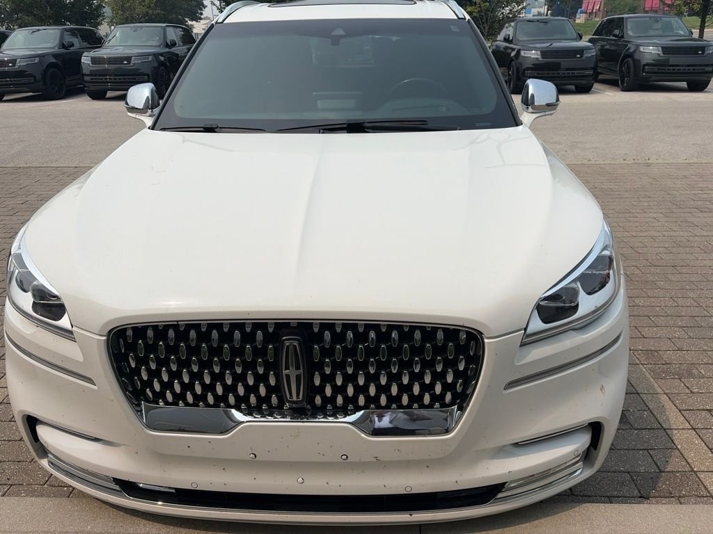 Used 2020 White Lincoln Black Label image 2