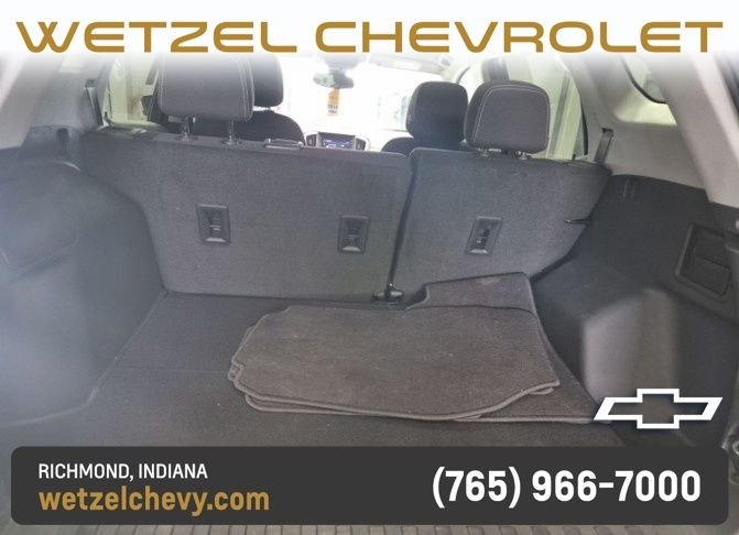 Used 2023 Black GMC SLE image 6