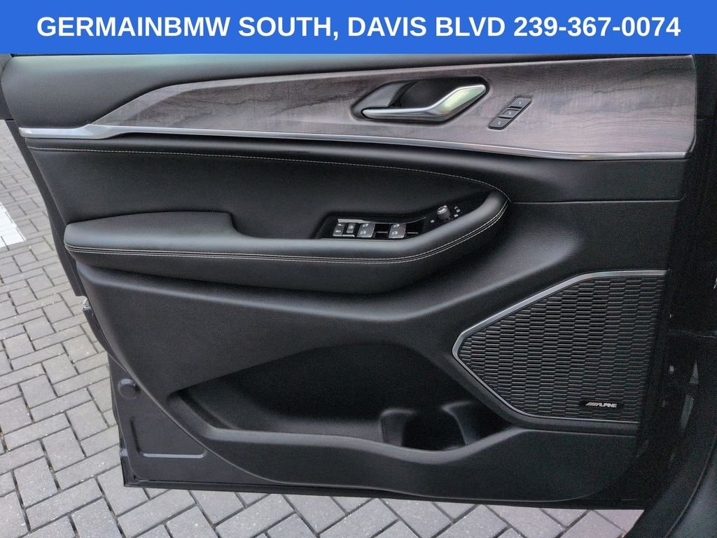 Used 2024 Gray Metallic Jeep Overland image 30
