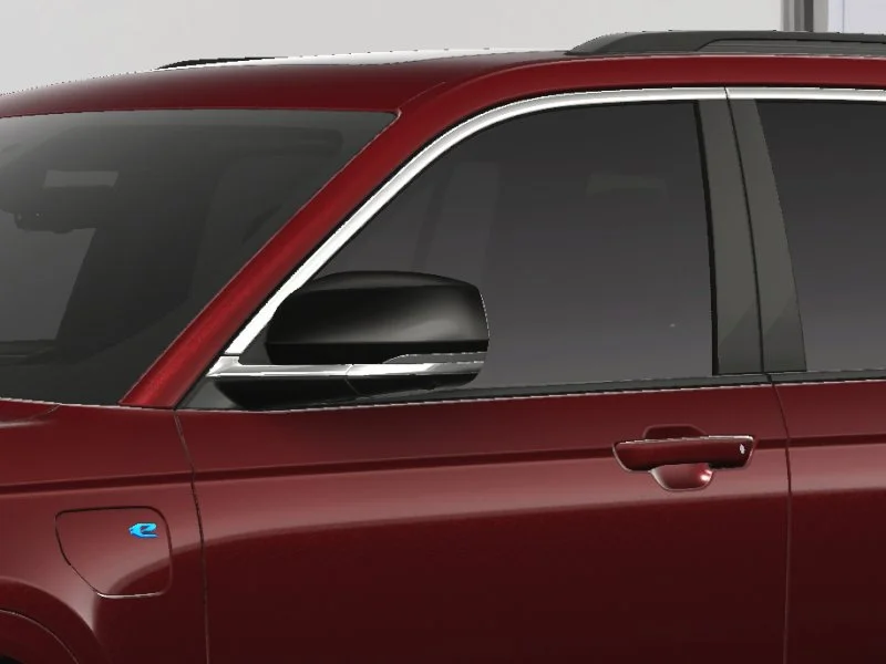 New 2024 Velvet Red Pearl-Coat Exterior Paint Jeep Overland 4xe image 46