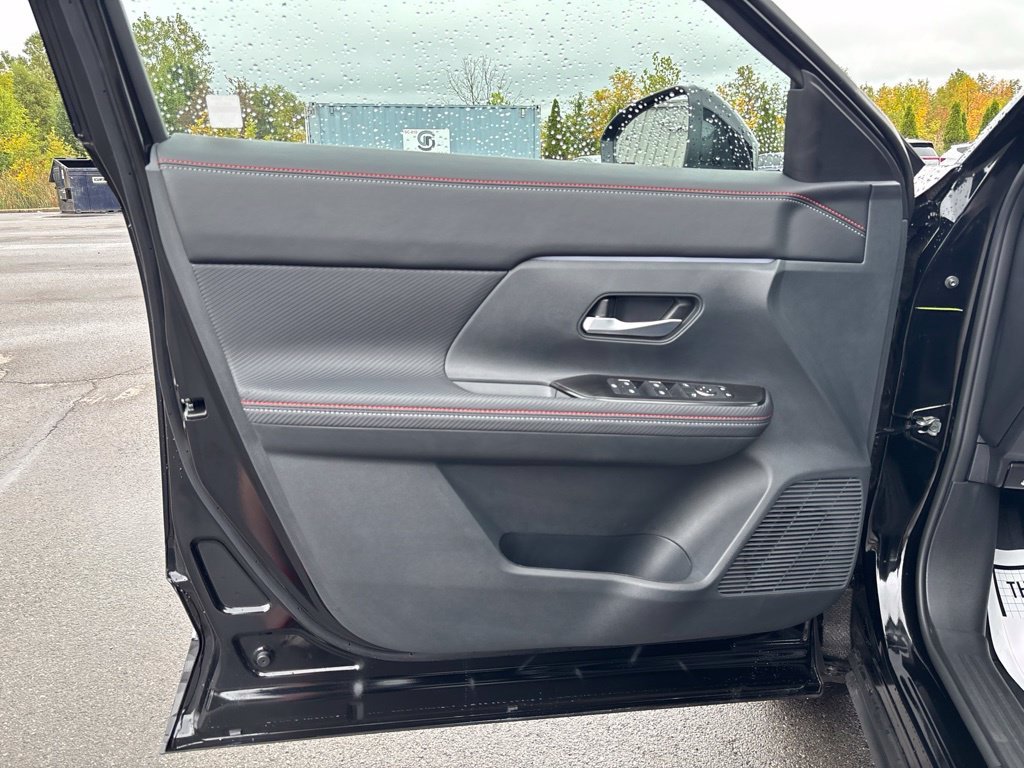 2026 Nissan KICKS SR AWD - Photo 16