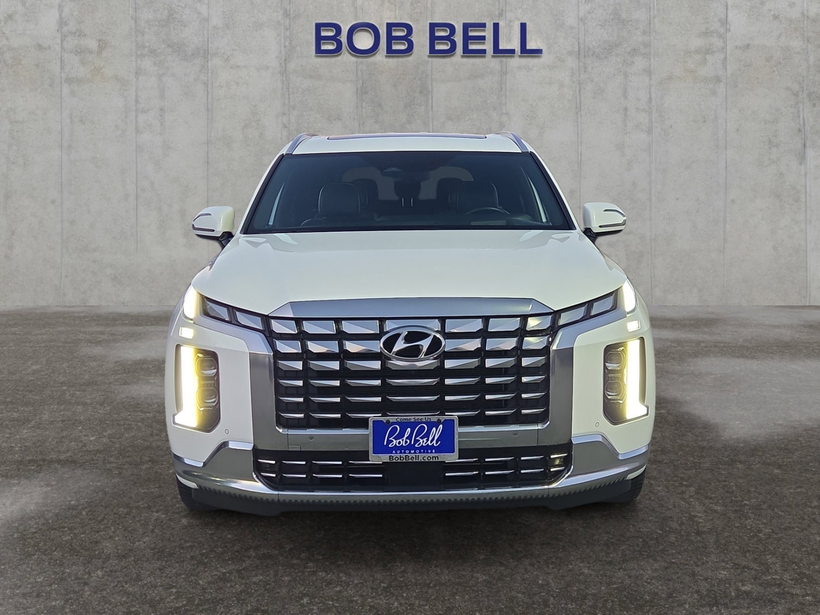 Used 2023 Hyper White Hyundai Calligraphy image 8