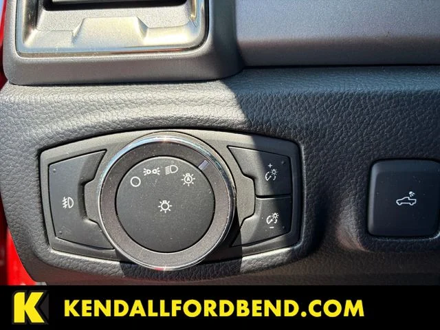 Used 2019 Chili Pepper Red Ford XLT image 20