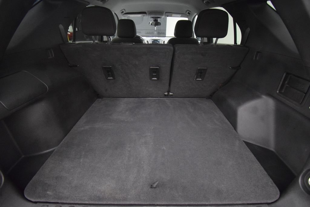 Used 2024 Mosaic Black Metallic Chevrolet LT image 30