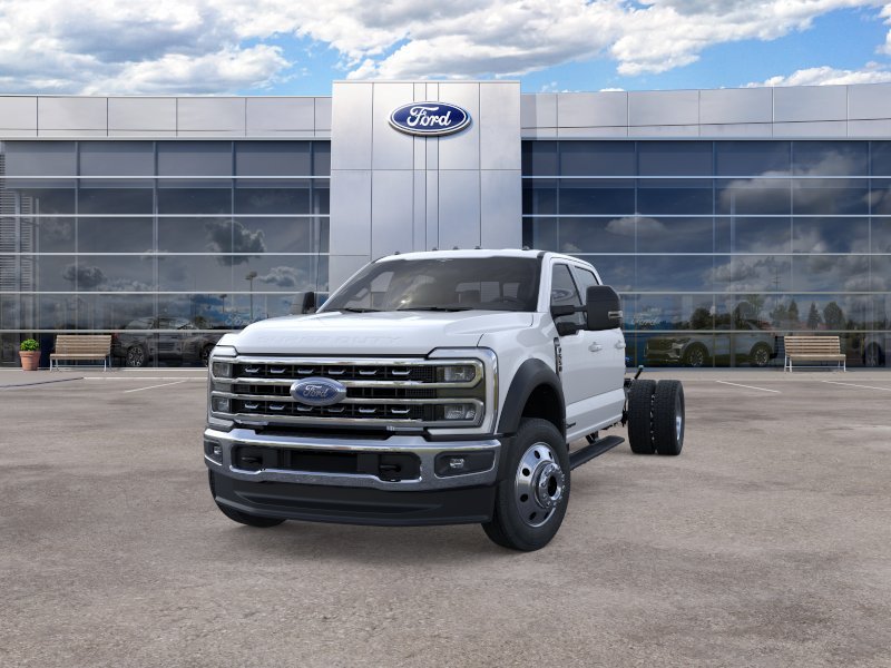 New 2026 White Ford Lariat image 2