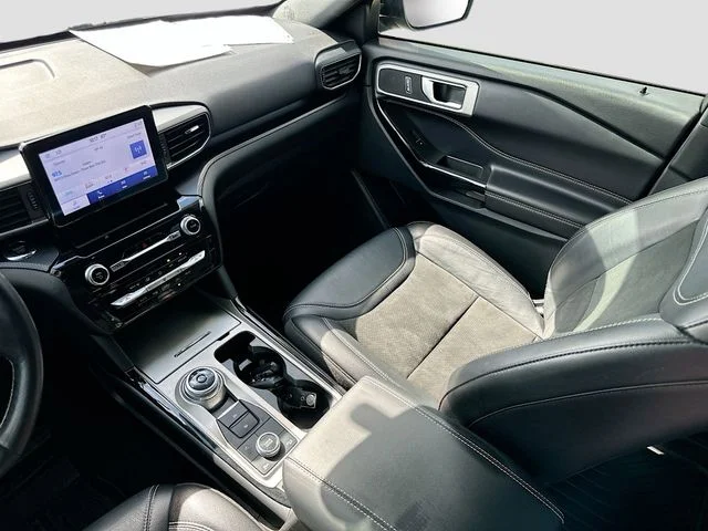 Used 2022 Gray Ford ST image 21