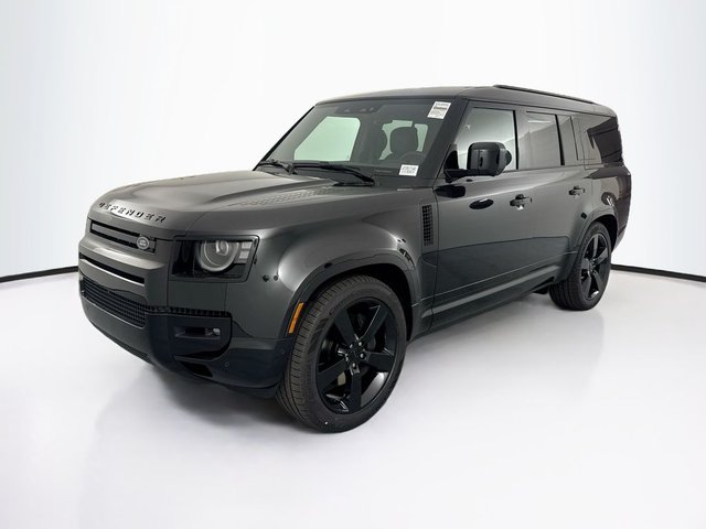 2026 Land Rover Defender 130 X-Dynamic SE