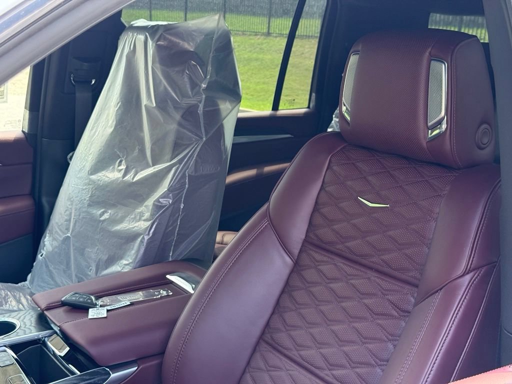 New 2026 Vibrant White Tricoat Cadillac Sport image 15