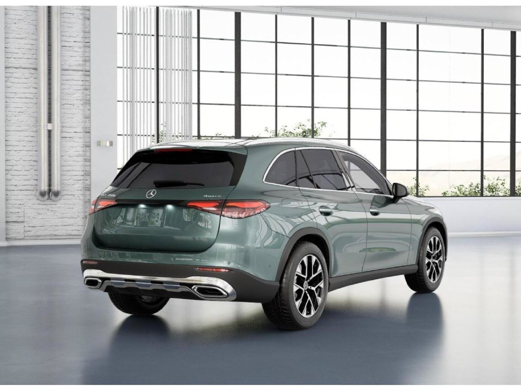New 2026 Verde Silver Metallic Mercedes-Benz GLC 350 image 64
