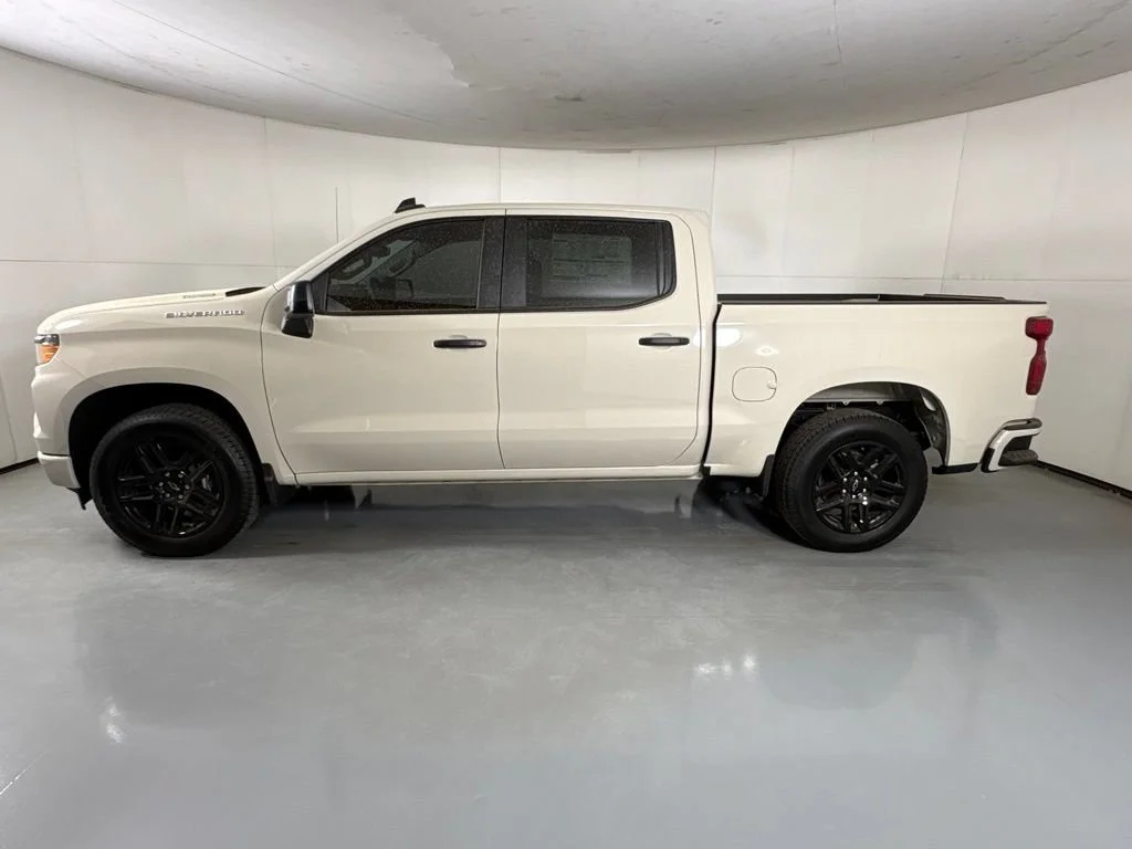 New 2026 White Sands Chevrolet Custom image 6