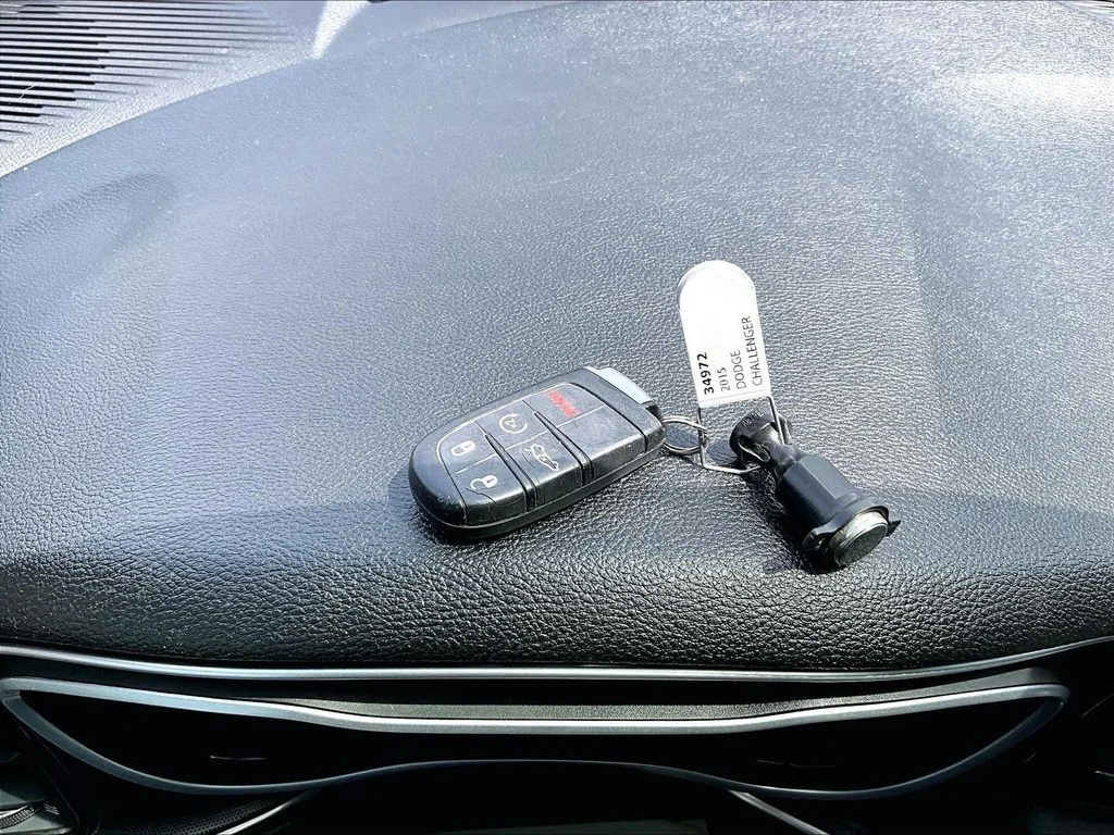 Used 2015 Red Dodge R/T image 12