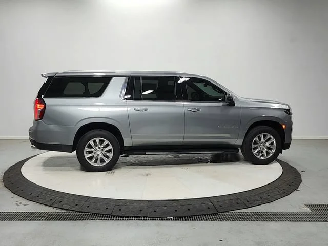 Used 2023 Sterling Gray Metallic Chevrolet Premier image 9