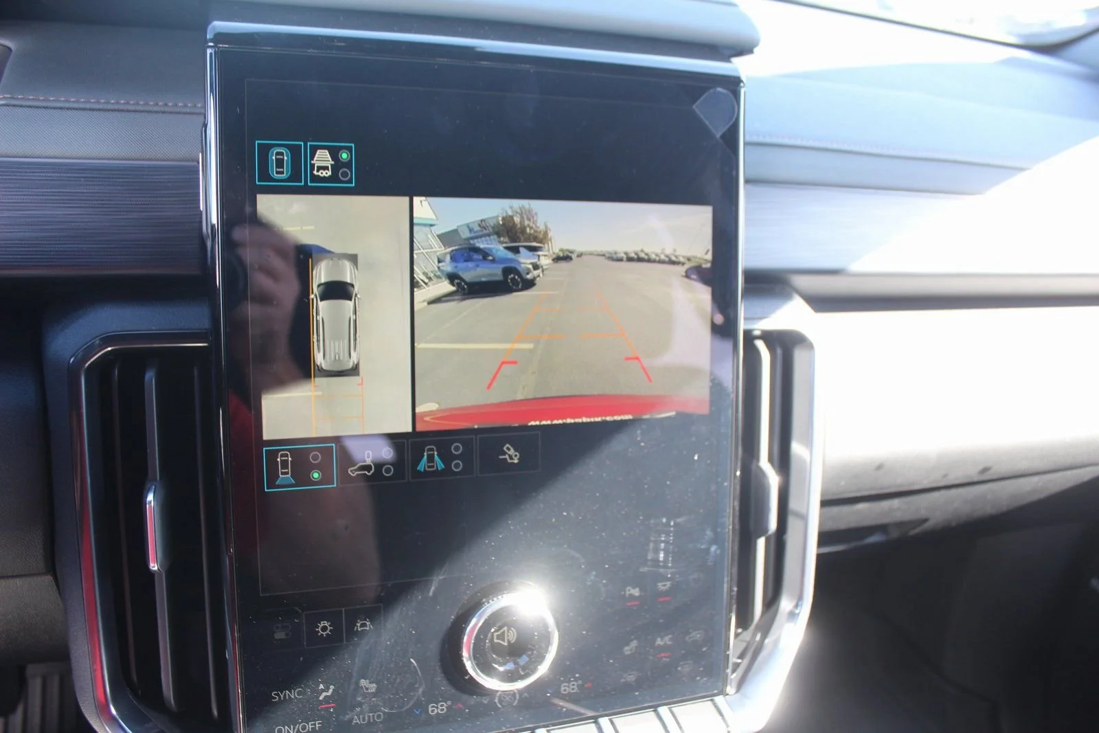 2026 GMC Acadia AT4 - Photo 14