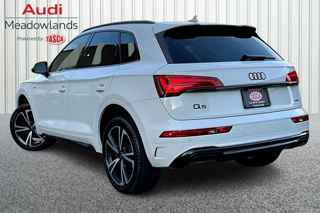 Used 2025 White Audi 45 S line Premium Plus image 4