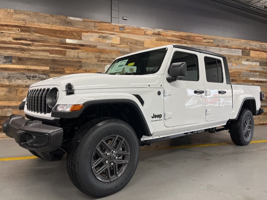 2026 Jeep Gladiator Sport S - Photo 14